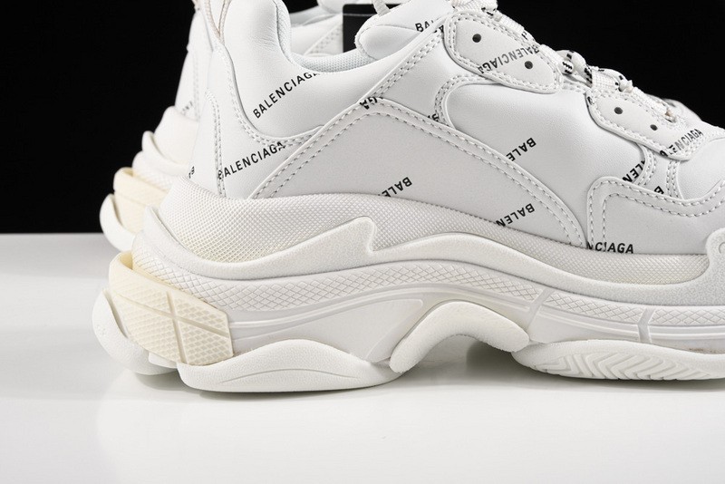 TRIPLES TRAINER SNEAKERS LETTERS 2000016