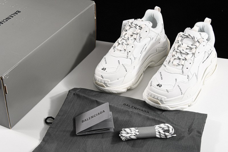 TRIPLES TRAINER SNEAKERS LETTERS 2000016