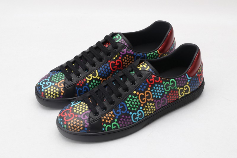 G*u*i* Trainer Sneaker49
