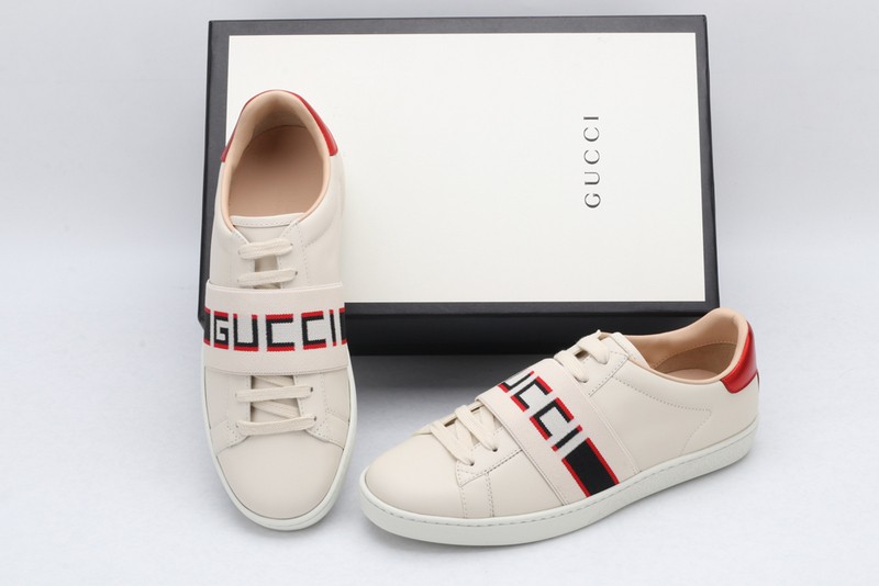 G*u*i* Trainer Sneaker47