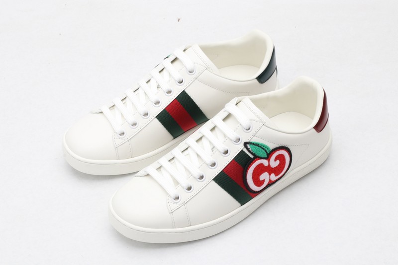 G*u*i* Trainer Sneaker41