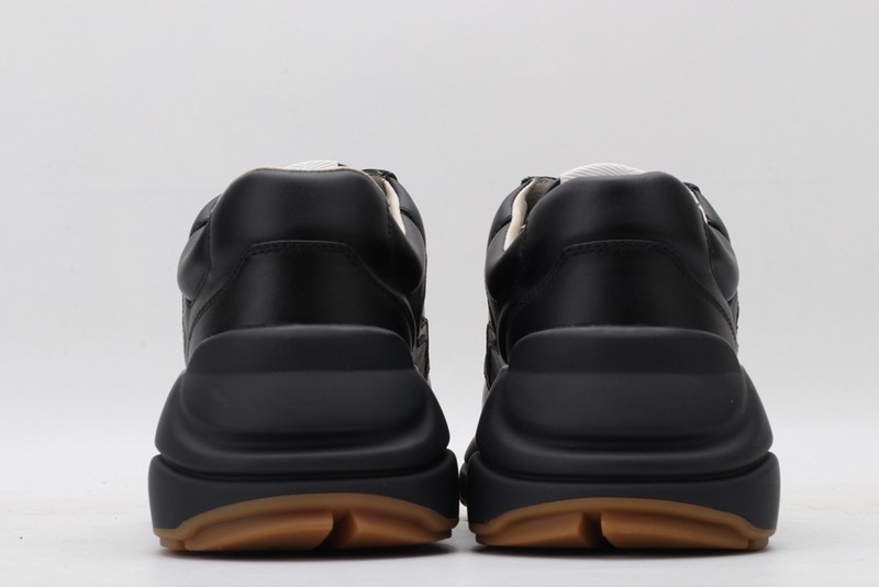 G*u*i* Trainer Sneaker39