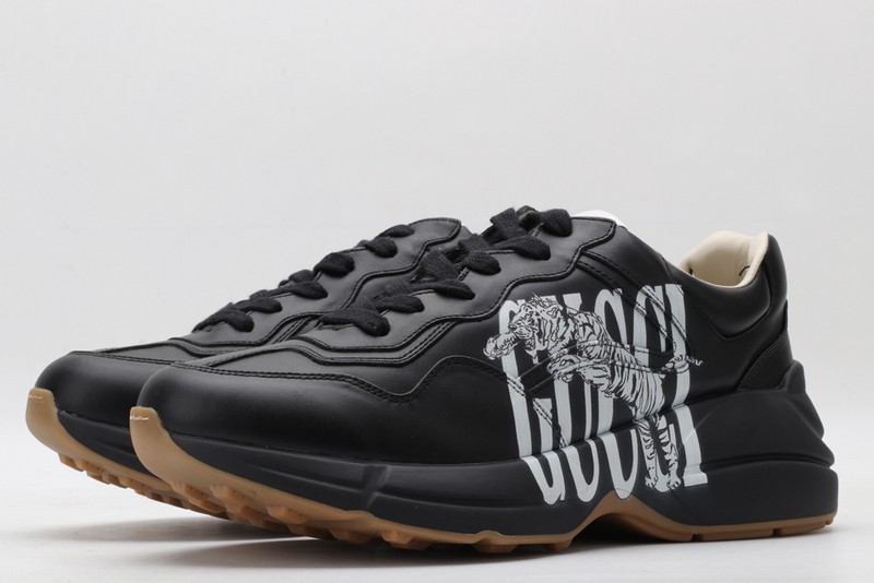 G*u*i* Trainer Sneaker38