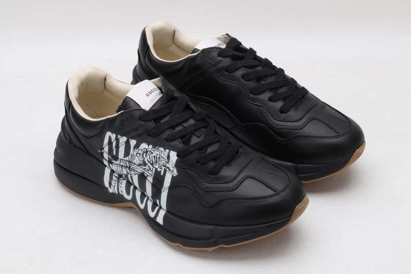 G*u*i* Trainer Sneaker38