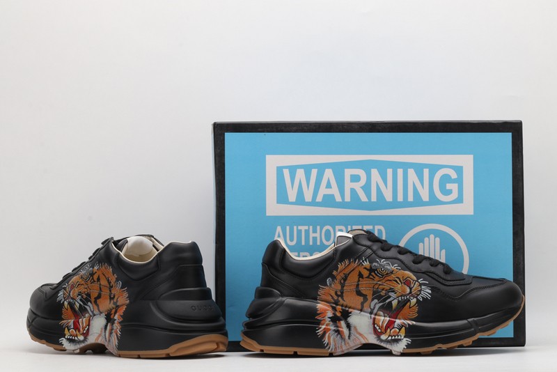 G*u*i* Trainer Sneaker36