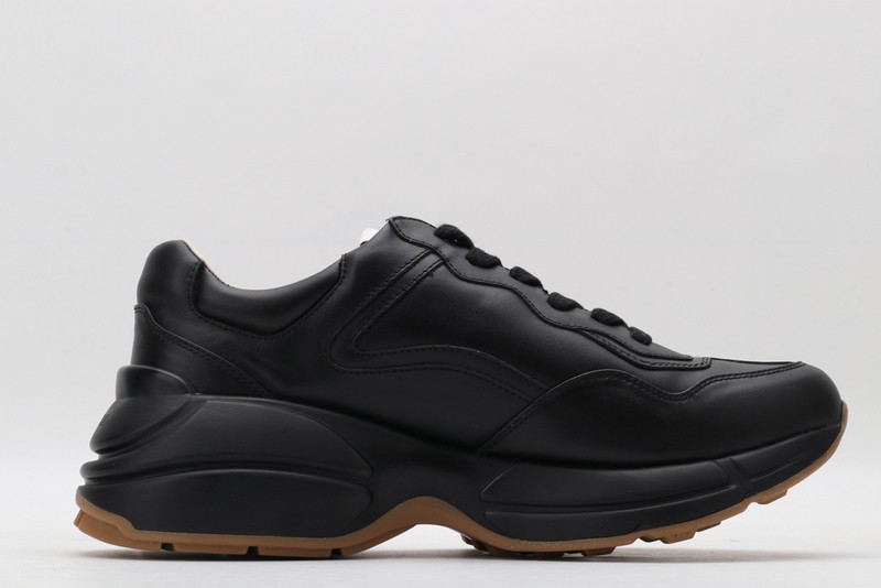 G*u*i* Trainer Sneaker36