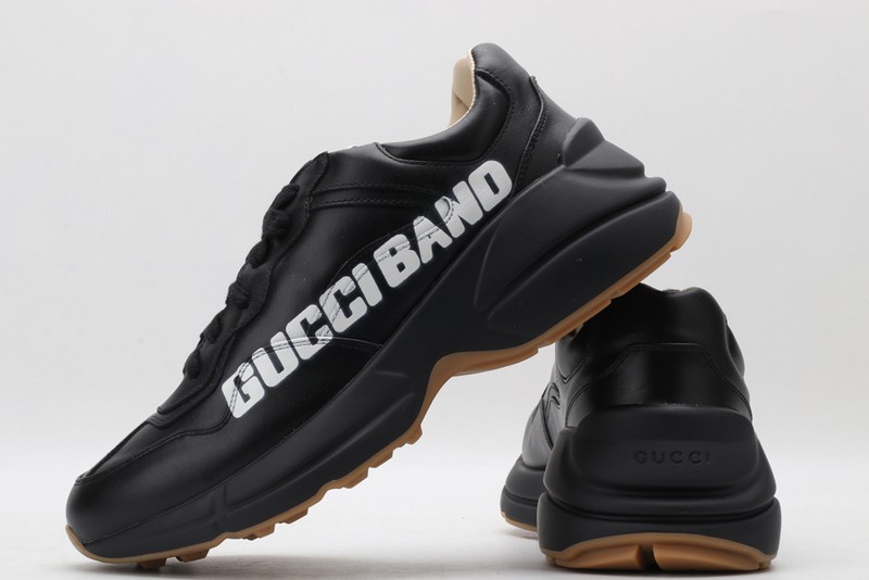 G*u*i* Trainer Sneaker35