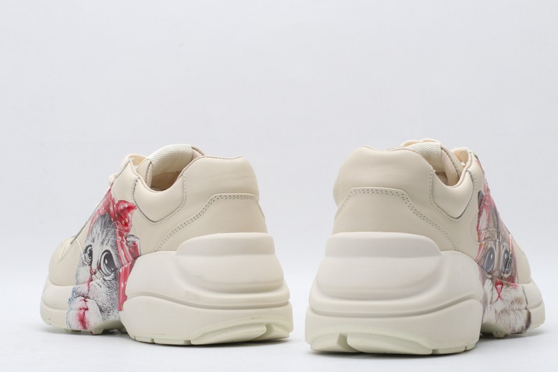 G*u*i* Trainer Sneaker21