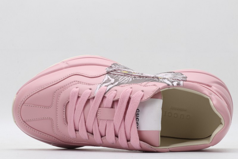 G*u*i* Trainer Sneaker18