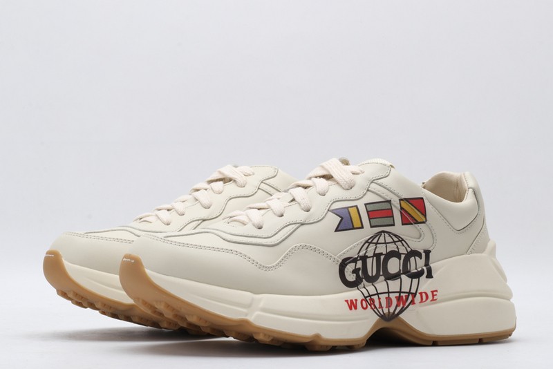 G*u*i* Trainer Sneaker12