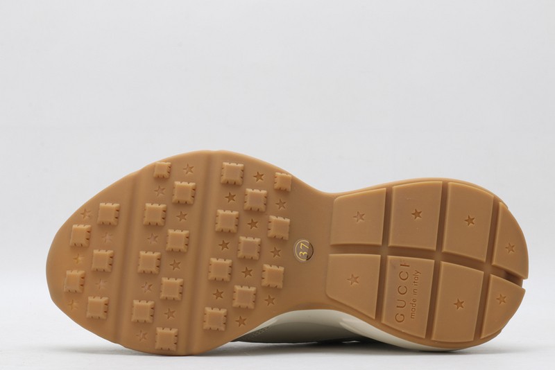 G*u*i* Trainer Sneaker12
