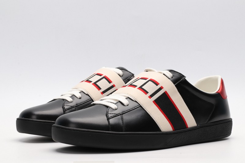 G*u*i* Ace Embroidered Low-Top Sneaker black