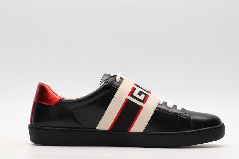 G*u*i* Ace Embroidered Low-Top Sneaker black