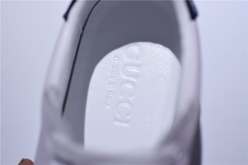 G*u*i* ACE EMBROIDERED LOW-TOP SNEAKER WITH LOGO