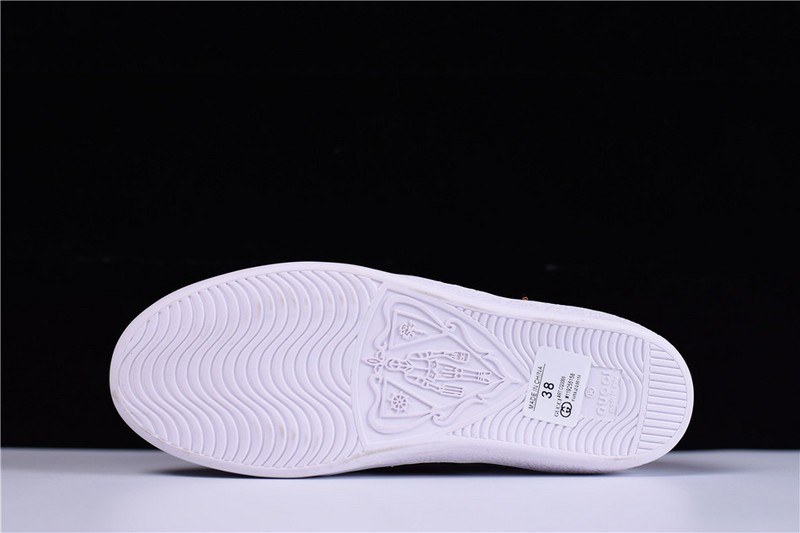G*u*i* ACE EMBROIDERED LOW-TOP SNEAKER WITH LOVED womens 497090 DOPE0 9095