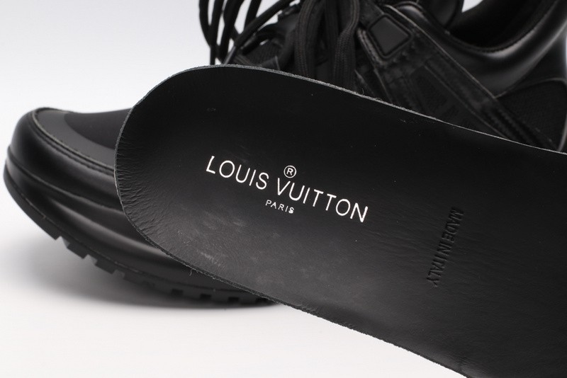 LV snekaers L000001