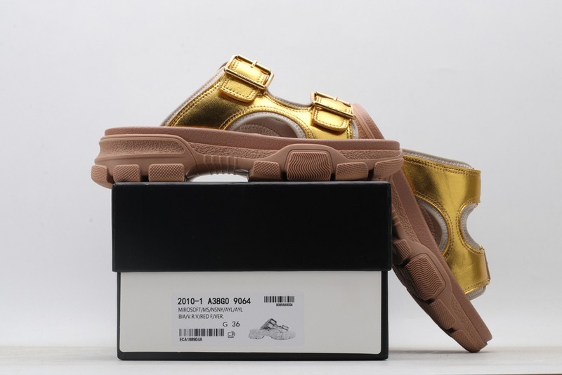G*u*i* Sandal38
