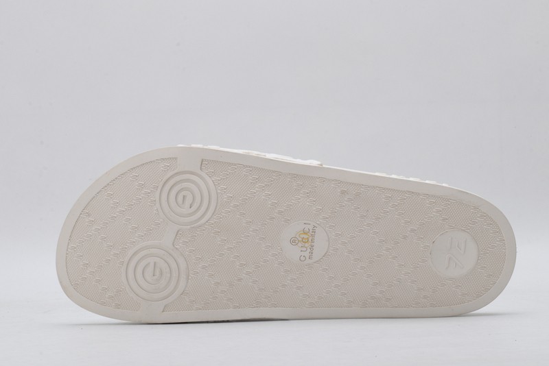 G*u*i* Sandal11