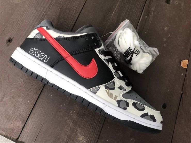 Nike SB Dunk Low Grey Black University Red CU1727-006