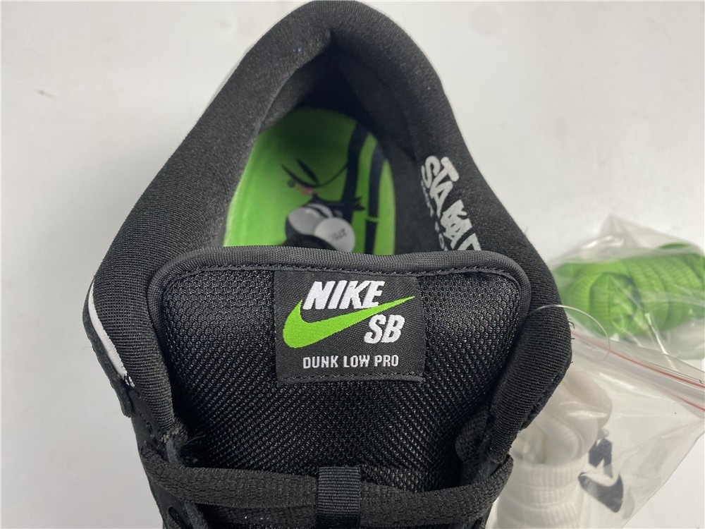Nike SB Dunk Low Panda Pigeon BV1310-013