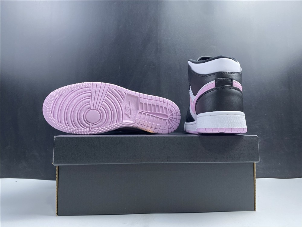 Air Jordan 1 MID 555112-103