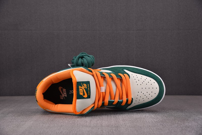 Dunk Low Pro SB
