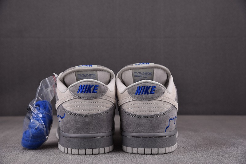 NIKE SB DUNK LOW LONDON 308269-111