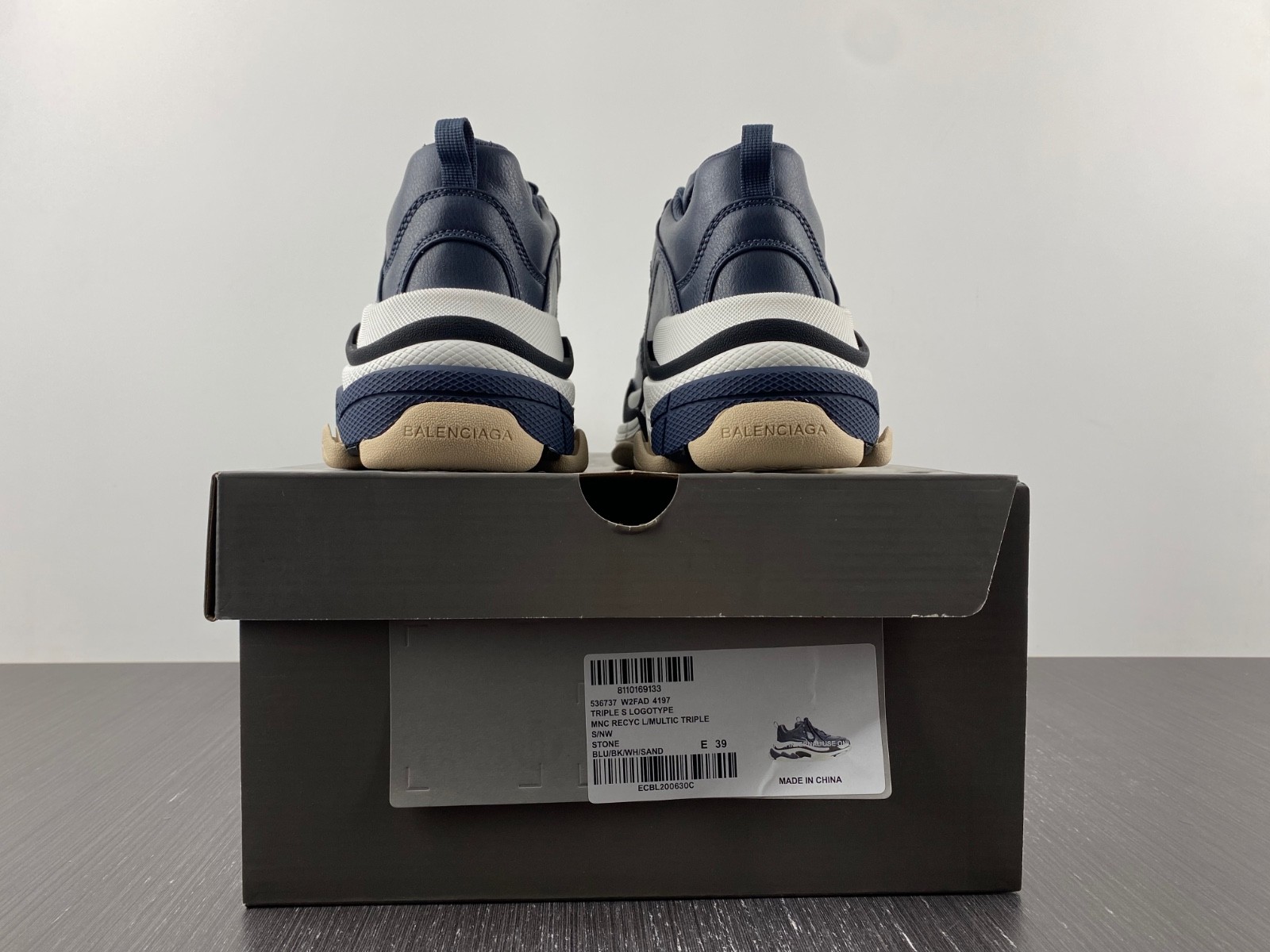 TRIPLES TRAINER SNEAKERS 2000056