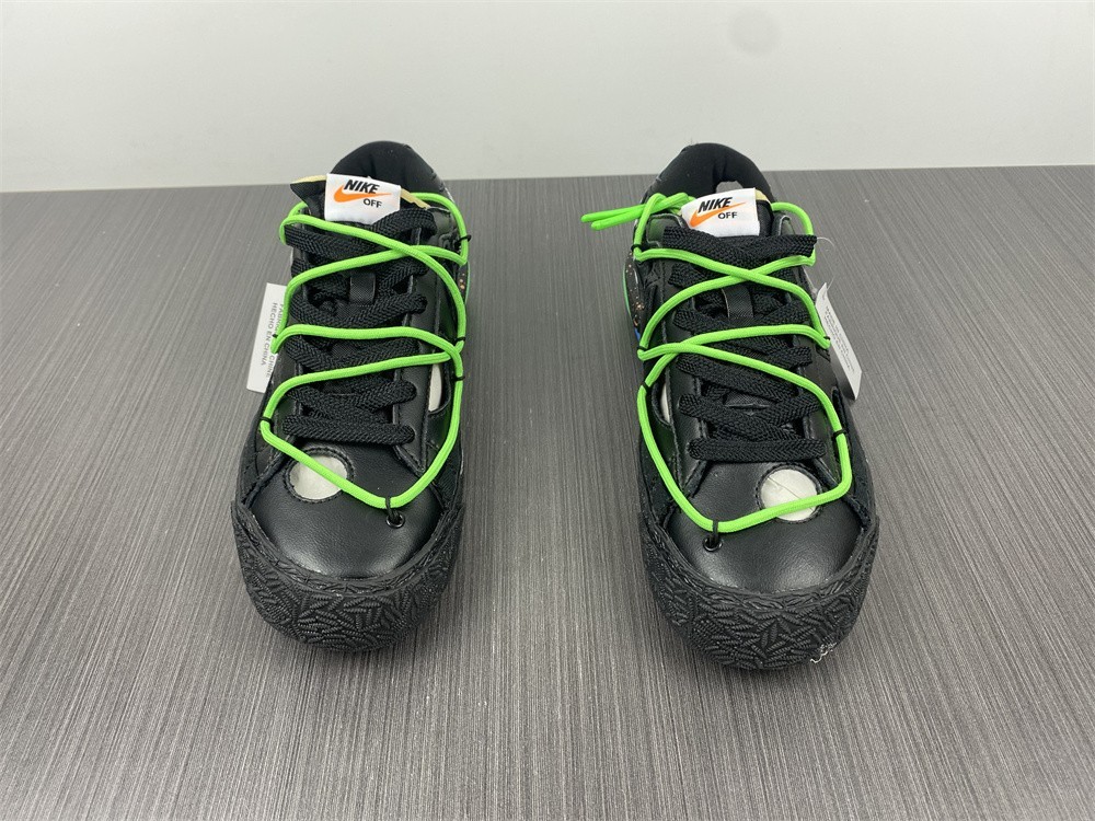 OFF-WHITE NIKE BLAZER LOW 2021 DH7863-001
