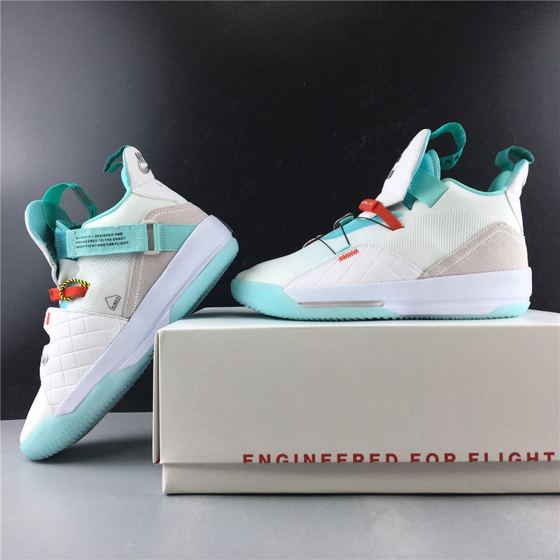 Air Jordan 33