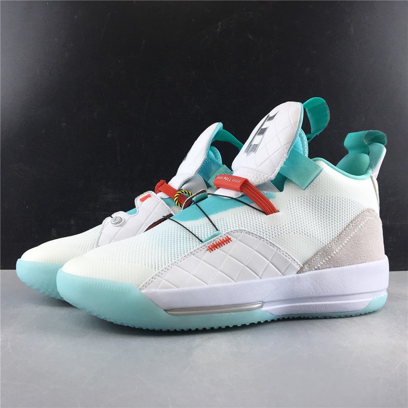 Air Jordan 33