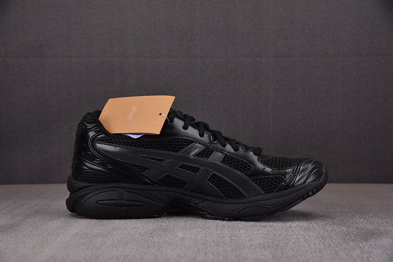 As*ic*s Gel-Kayano 14 1201A019-001
