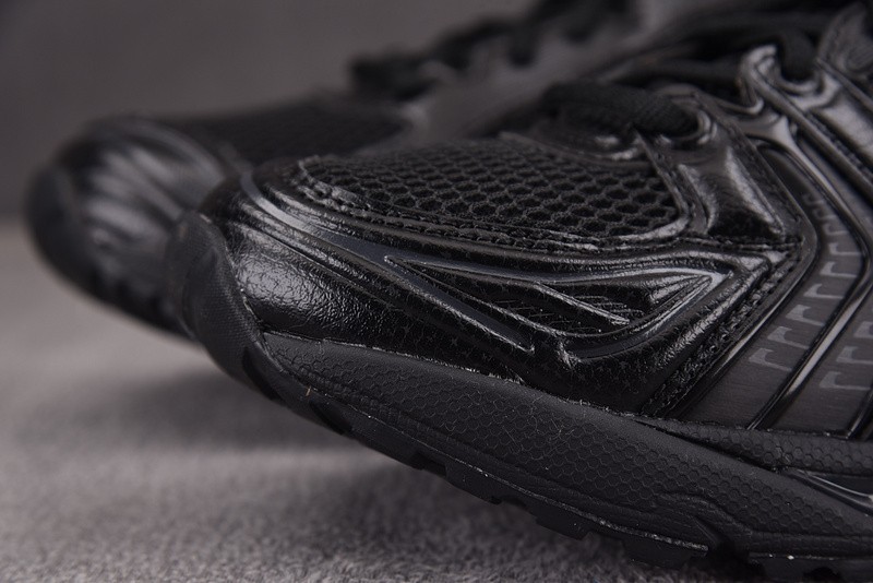 As*ic*s Gel-Kayano 14 1201A019-001