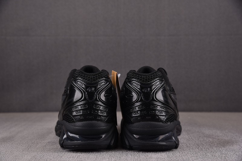 As*ic*s Gel-Kayano 14 1201A019-001