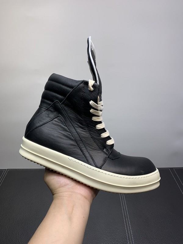 Rick Owe* R000011