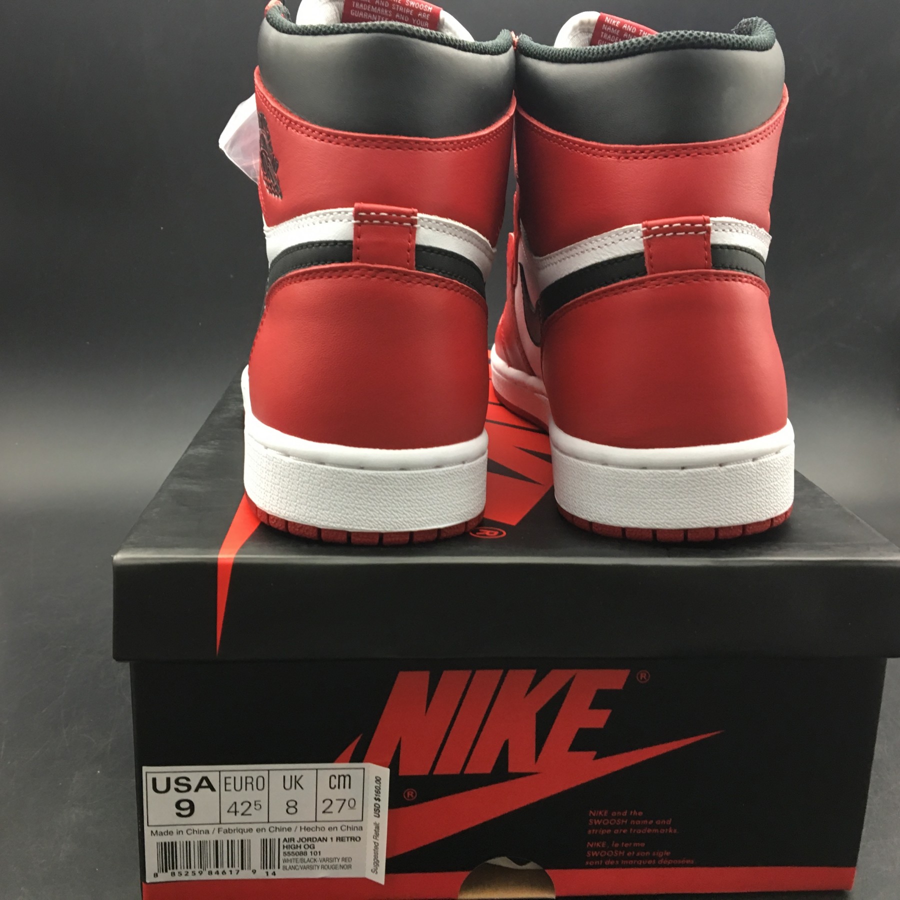 Air Jordan 1 Retro High OG Chicago Red 555088-101