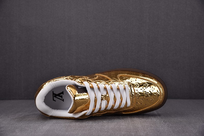 NIKE LOW AIR FORCE 1 X gold