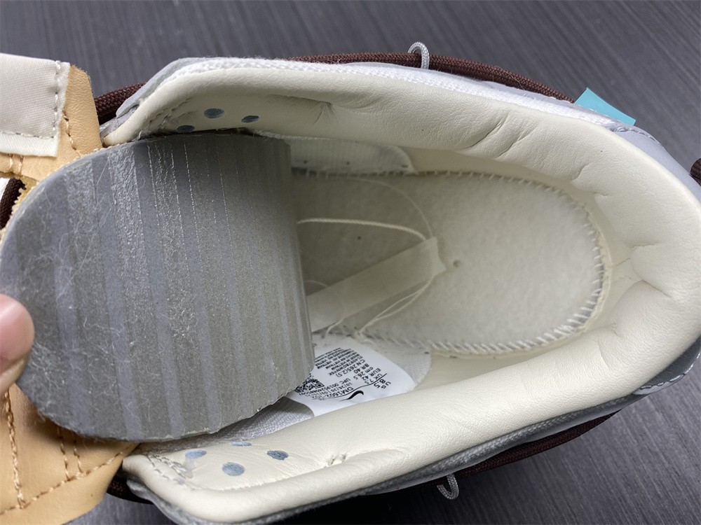 OFF-WHITE X DUNK LOW “46 OF 50” DM1602-102