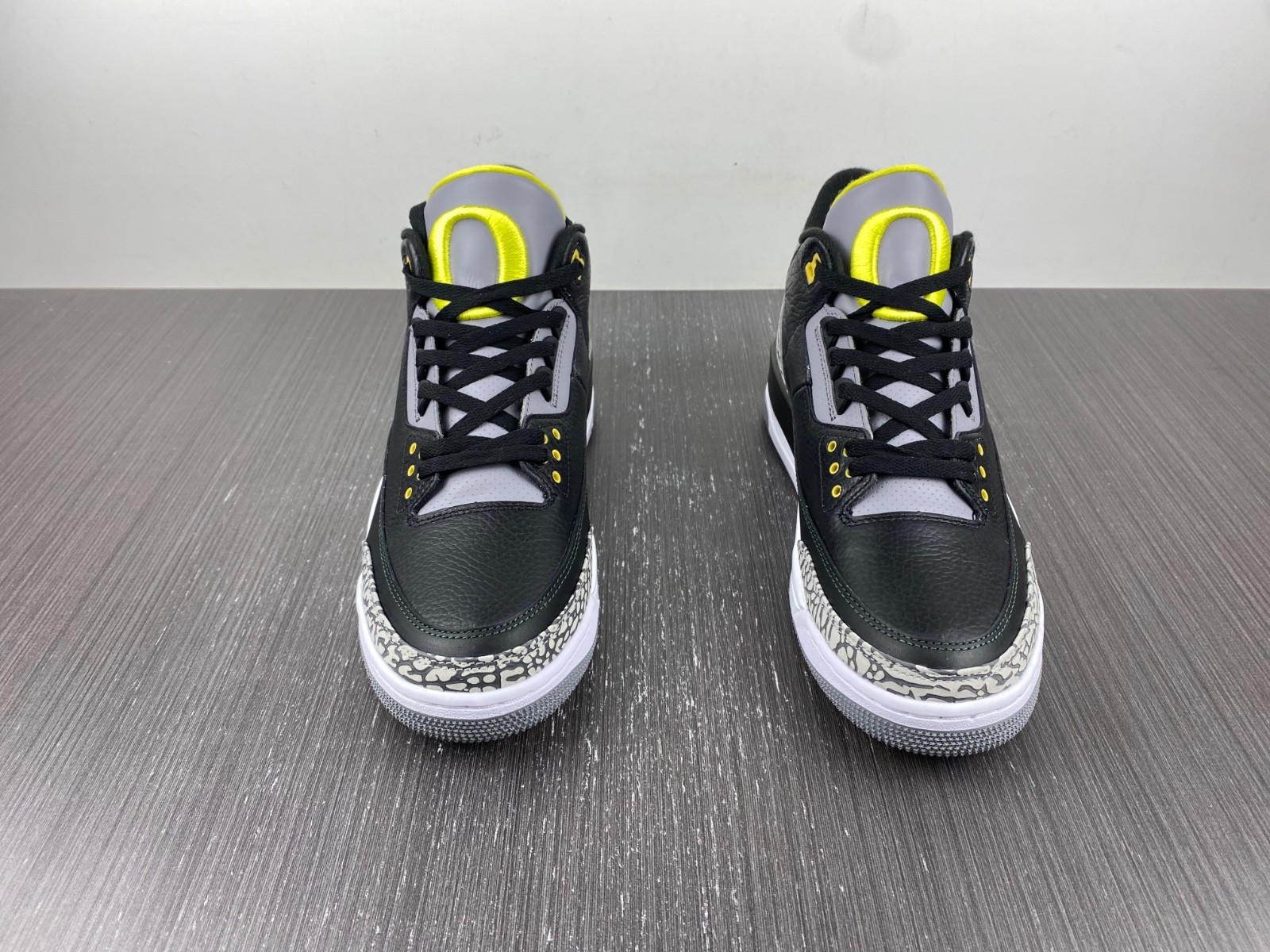 Air Jordan 3 Retro Oregon Ducks Pit Crew H011-MNJDLS-594-282240