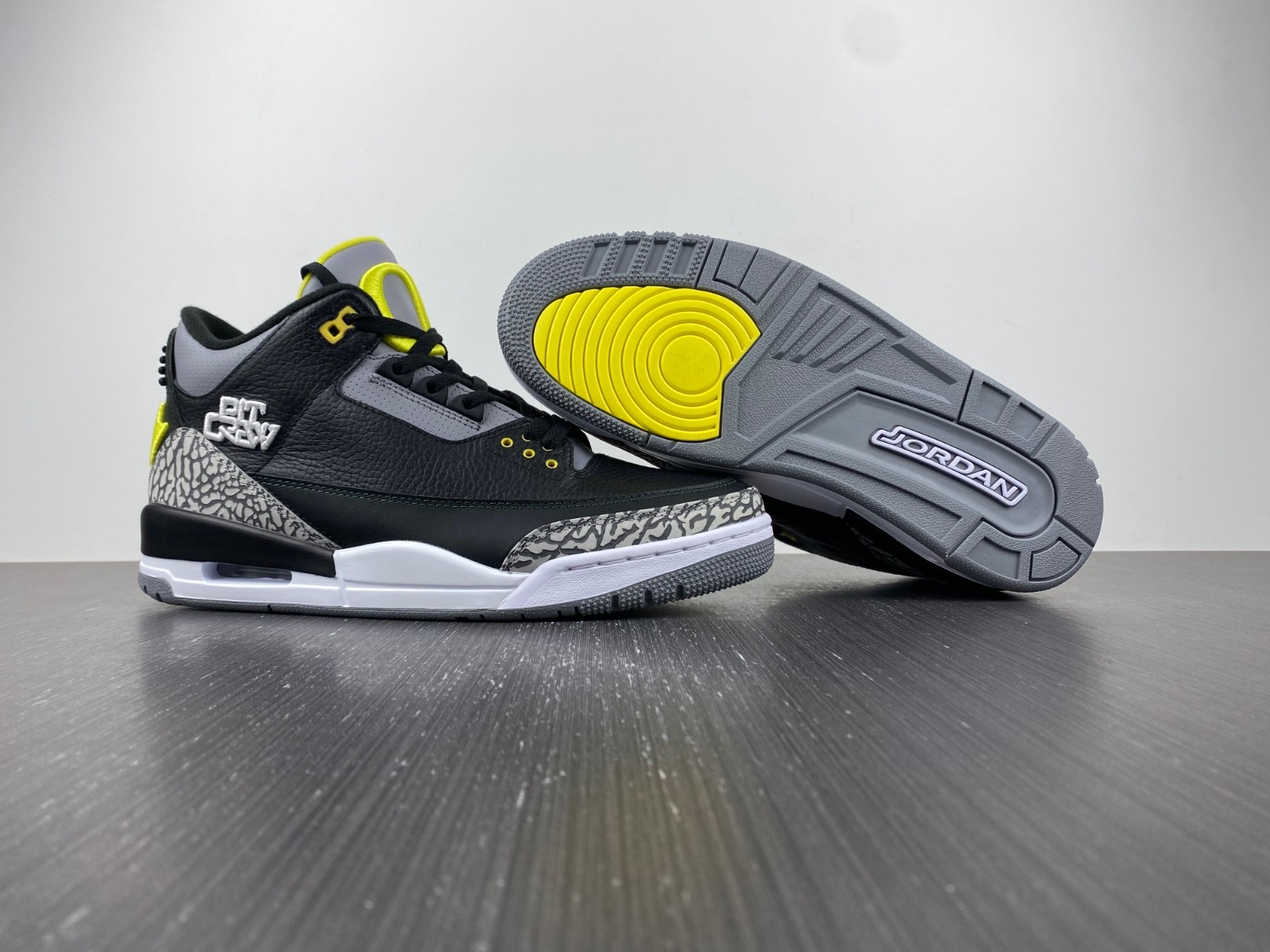 Air Jordan 3 Retro Oregon Ducks Pit Crew H011-MNJDLS-594-282240