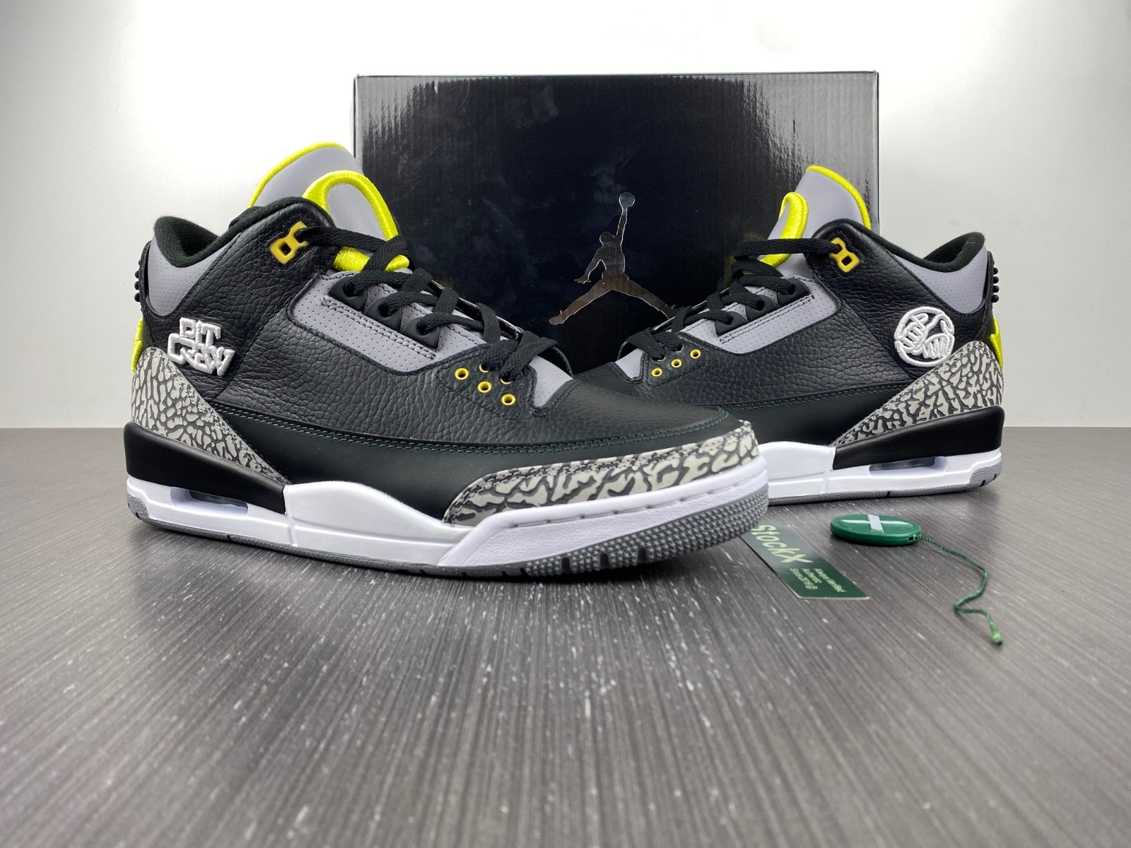 Air Jordan 3 Retro Oregon Ducks Pit Crew H011-MNJDLS-594-282240