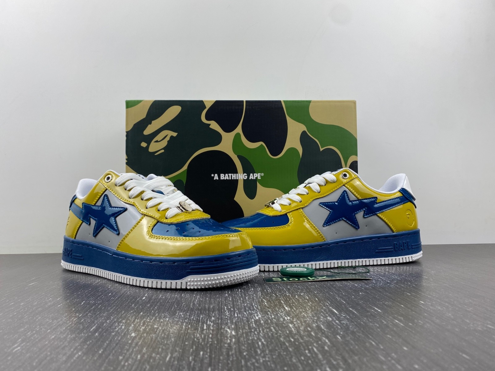 Bathing Ape A000054