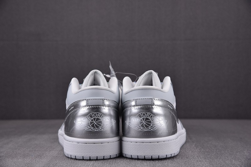 Air Jordan 1 Low SE Tear Away Silver DX6070-101