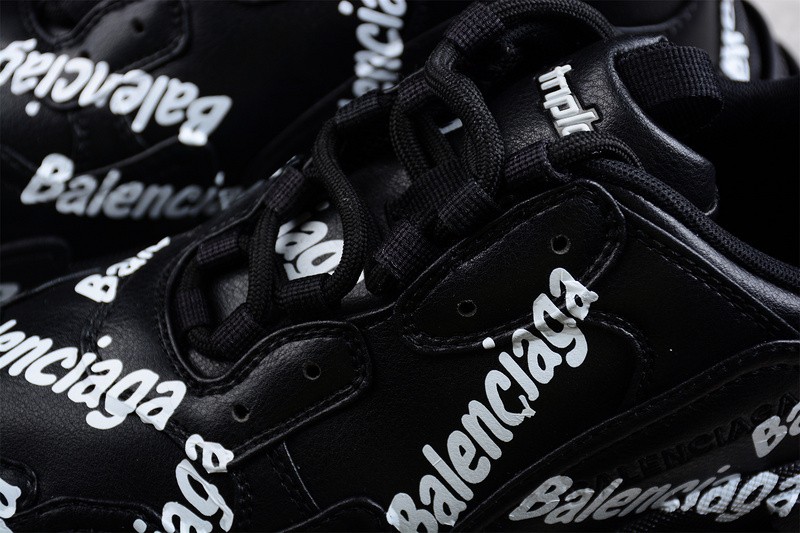 TRIPLES TRAINER SNEAKERS 2000059