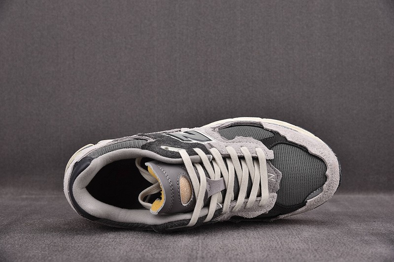NEW BALANCE 2002 NB000018