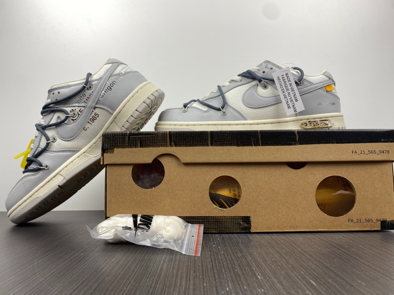 OFF-WHITE X DUNK LOW “41 OF 50” DM1602-105