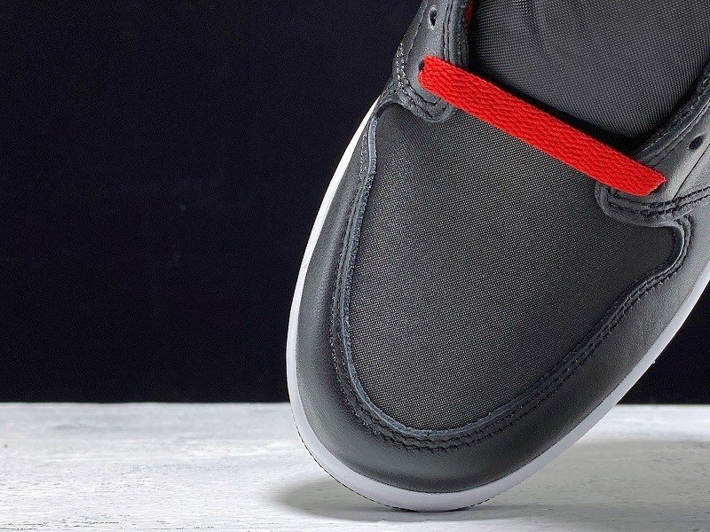Air Jordan 1 Black Gym Red 555088-060