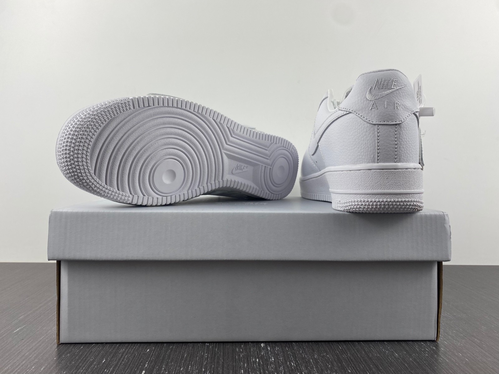 NIKE AIR FORCE 1 LOW CACTUS PLANT FLEA MARKET WHITE DD7050-100