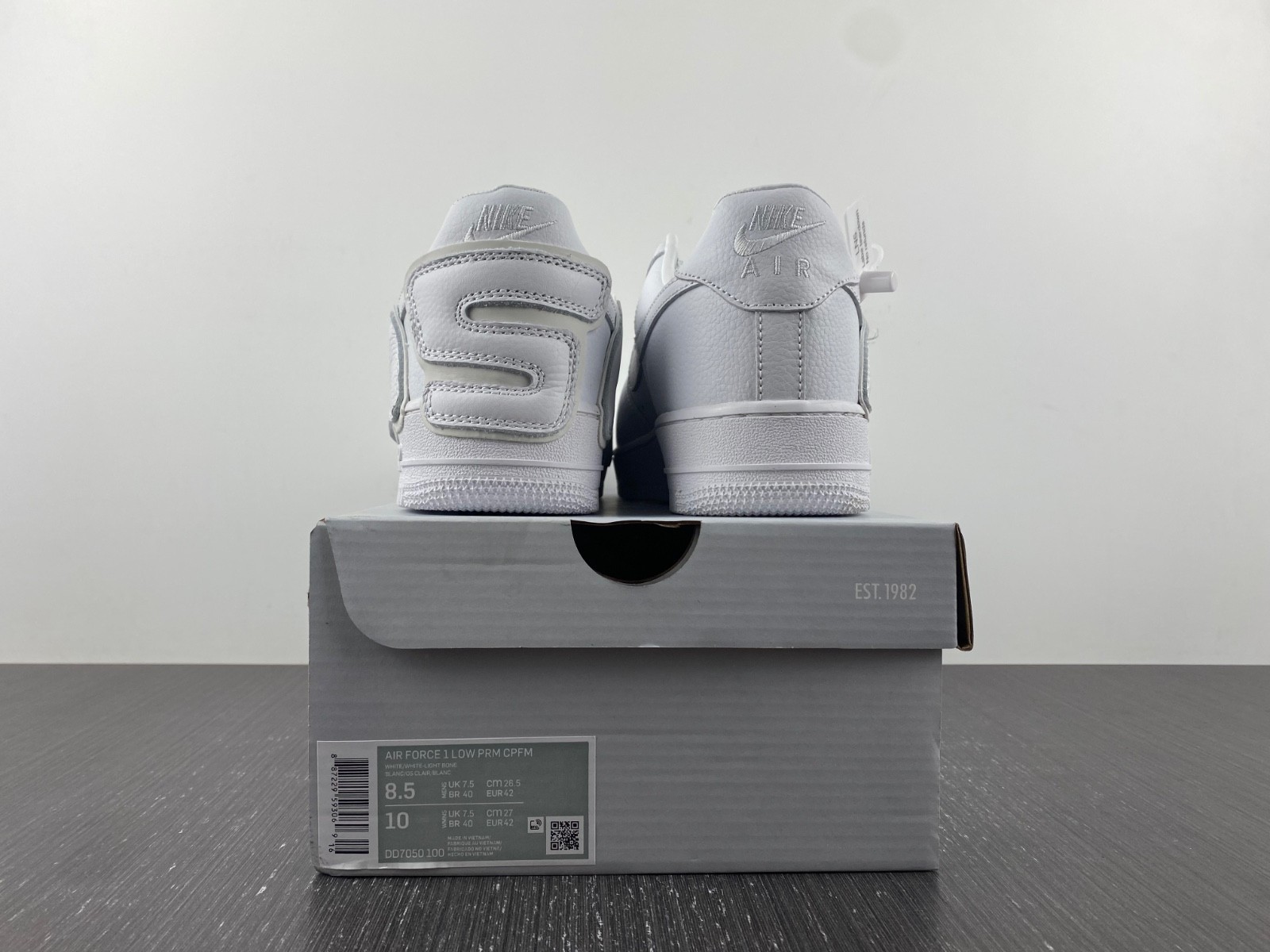 NIKE AIR FORCE 1 LOW CACTUS PLANT FLEA MARKET WHITE DD7050-100