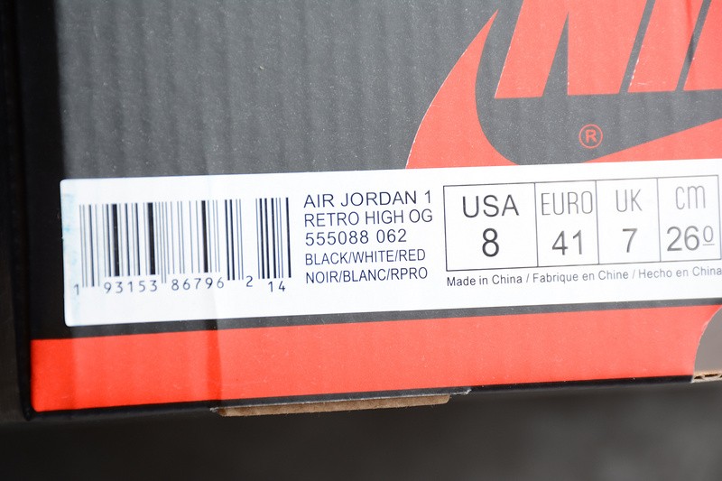Air Jordan 1 Retro High Bloodline 555088-062